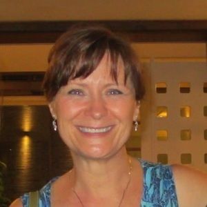 Meet your Posher, Connie